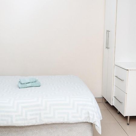 Emerald Bed&Breakfast วินด์ฮุก ภายนอก รูปภาพ