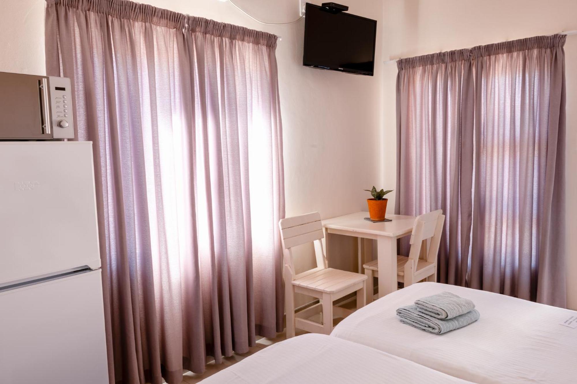 Emerald Bed&Breakfast วินด์ฮุก ภายนอก รูปภาพ